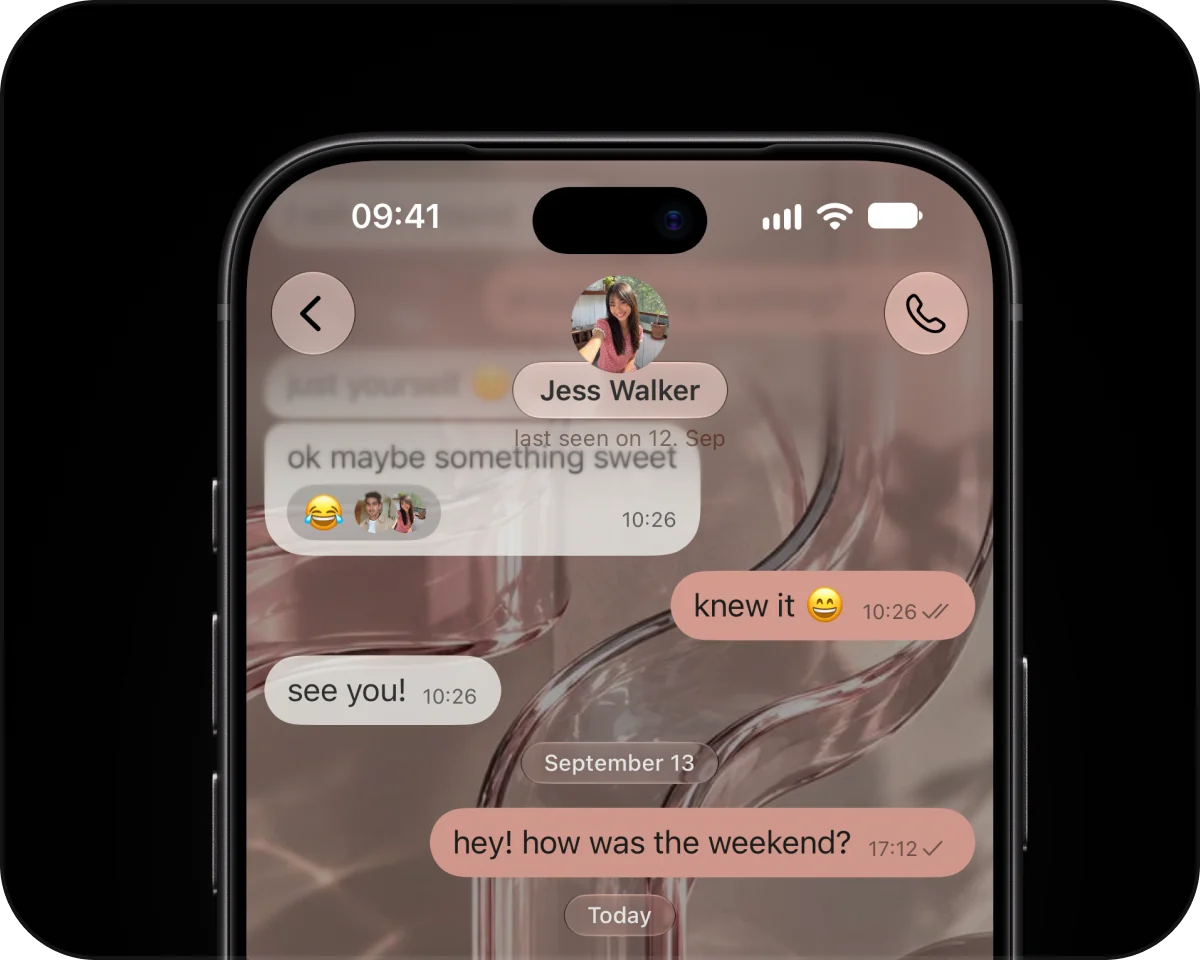 A chat with Jess on a rose wallpaper